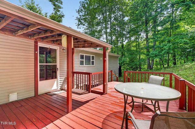 25534 Whitaker Hollow Road, Abingdon, VA 24211