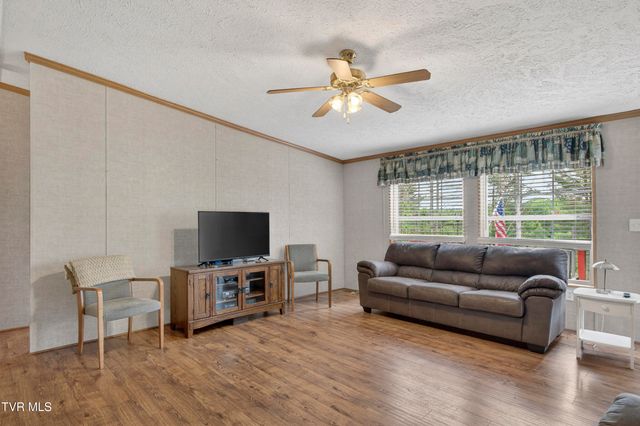25534 Whitaker Hollow Road, Abingdon, VA 24211