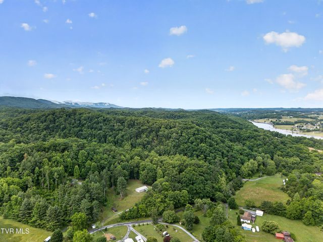 25534 Whitaker Hollow Road, Abingdon, VA 24211