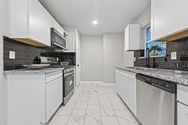 16330 Green Shade Drive, Houston, TX 77090