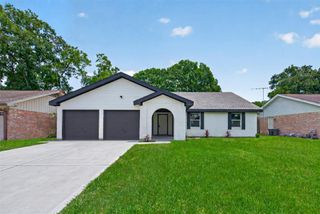 16330 Green Shade Drive, Houston, TX 77090