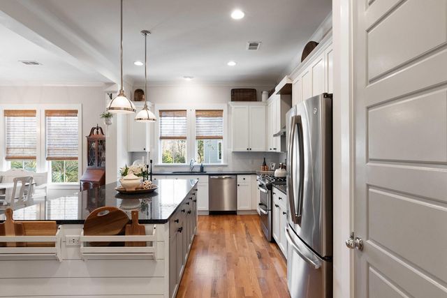 2540 Charter Oaks Drive, Mount Pleasant, SC 29466