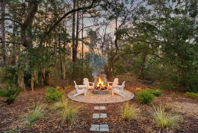 2540 Charter Oaks Drive, Mount Pleasant, SC 29466