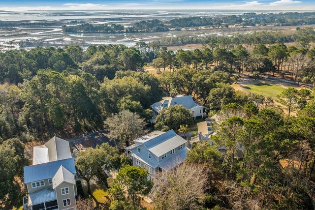 2540 Charter Oaks Drive, Mount Pleasant, SC 29466