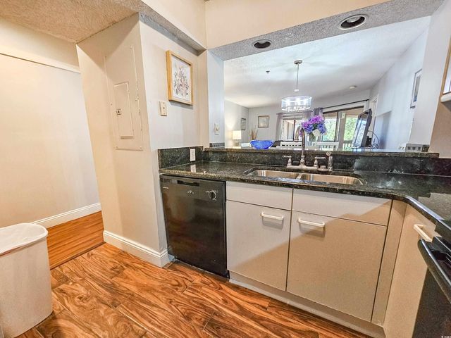 410 Melrose Pl Apt 219, Myrtle Beach, SC 29572