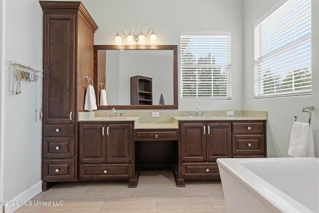 8065 Mcdonald Road, Pass Christian, MS 39571