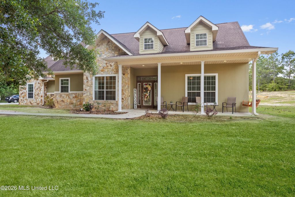 8065 Mcdonald Road, Pass Christian, MS 39571