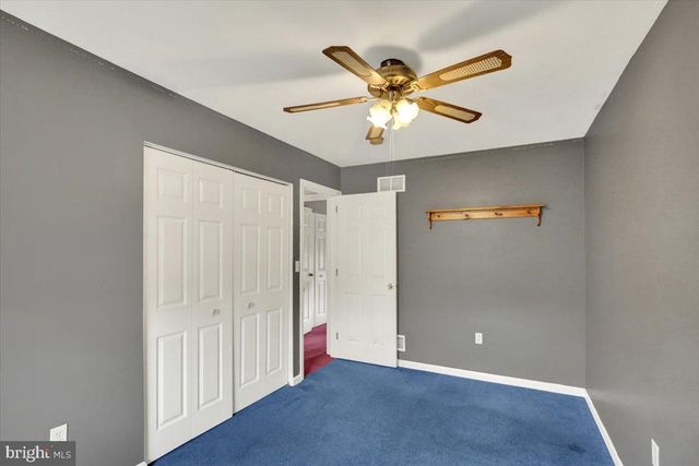 124 TREELINE DR, Newmanstown, PA 17073