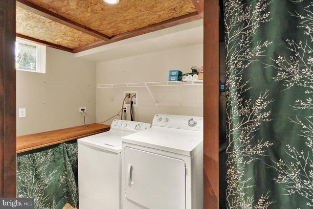 124 TREELINE DR, Newmanstown, PA 17073