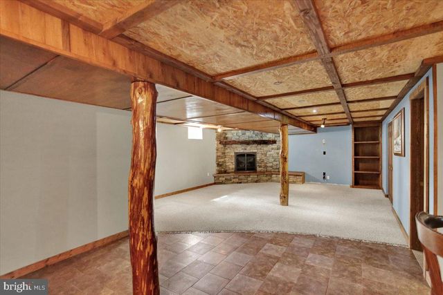 124 TREELINE DR, Newmanstown, PA 17073