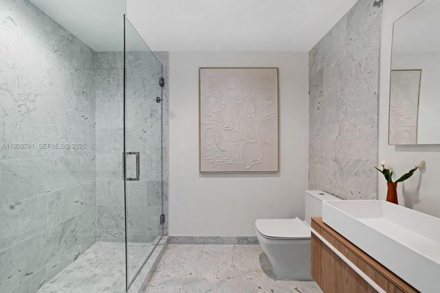 1135 103rd St PH4, Bay Harbor Islands, FL 33154