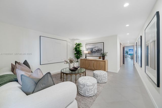 1135 103rd St PH4, Bay Harbor Islands, FL 33154