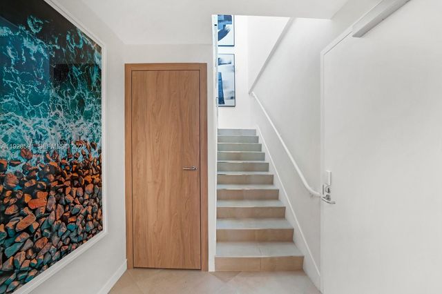 1135 103rd St PH4, Bay Harbor Islands, FL 33154