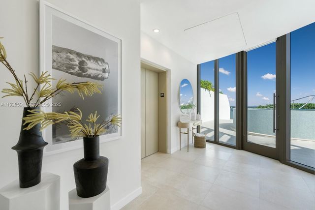 1135 103rd St PH4, Bay Harbor Islands, FL 33154