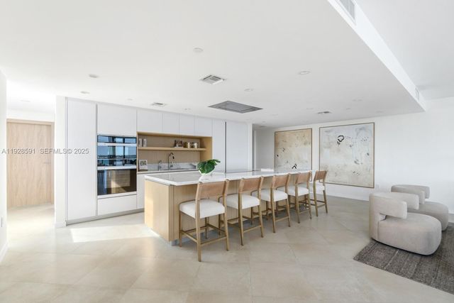 1135 103rd St PH4, Bay Harbor Islands, FL 33154