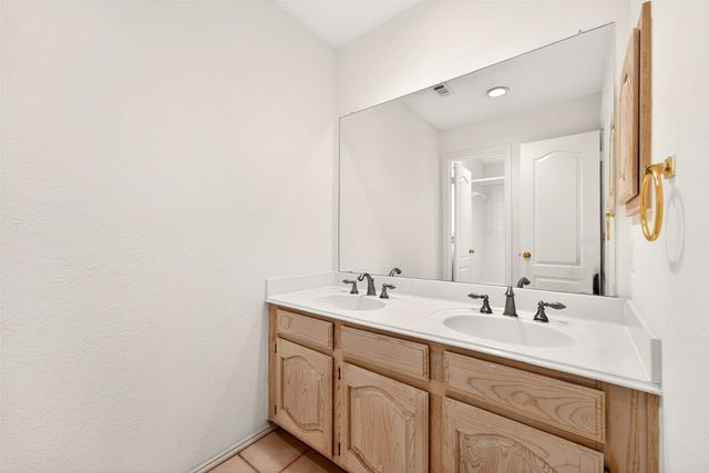 733 Pine Lakes Drive, Plano, TX 75025