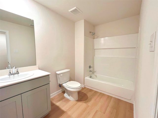 102 Doma Avenue, Greenville, TX 75402