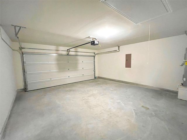 102 Doma Avenue, Greenville, TX 75402