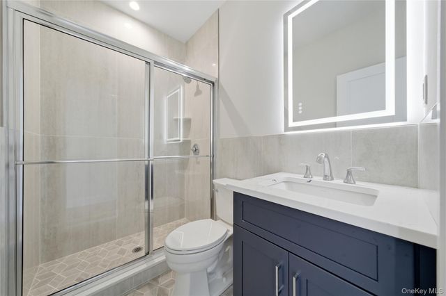 32 Massapequa Avenue, Massapequa Park, NY 11762