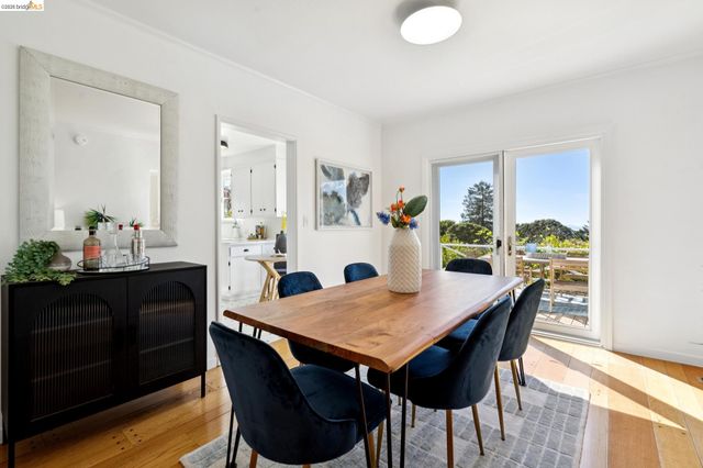 2825 Kitchener Ct, Oakland, CA 94602