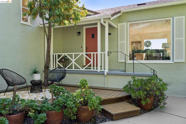 2825 Kitchener Ct, Oakland, CA 94602