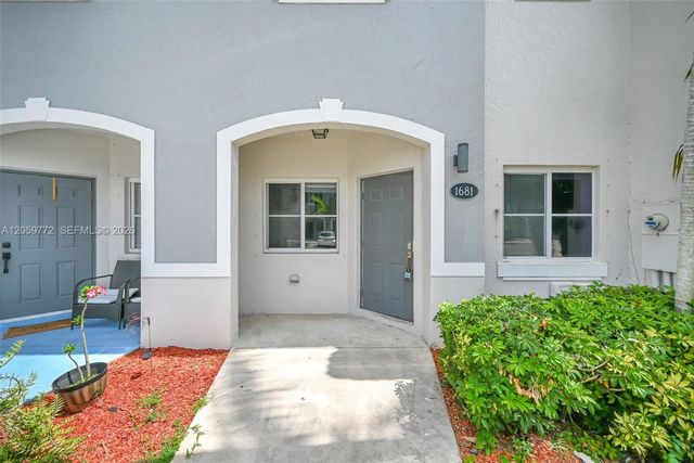1681 SE 30th Street 1681, Homestead, FL 33035
