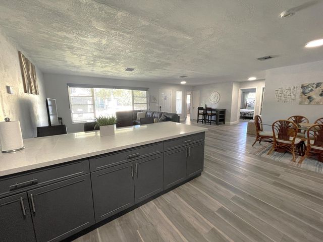 602 NW 2nd Street, Delray Beach, FL 33444