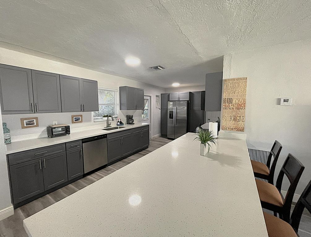 602 NW 2nd Street, Delray Beach, FL 33444