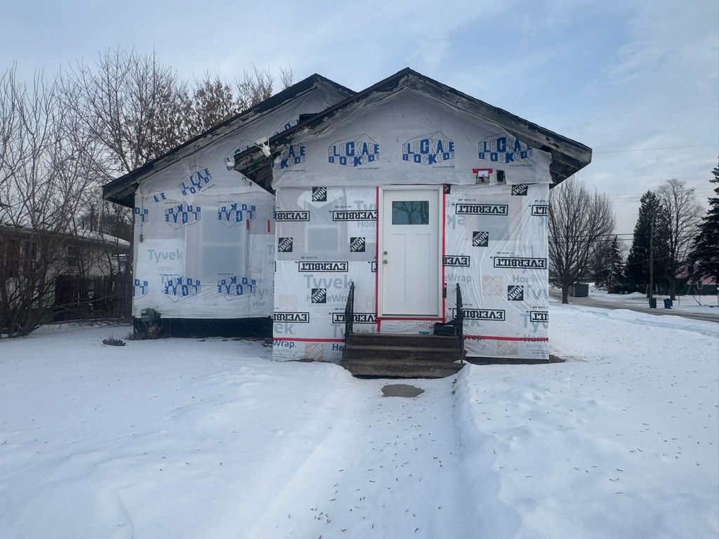 2602 Sloan Street, Flint, MI 48504