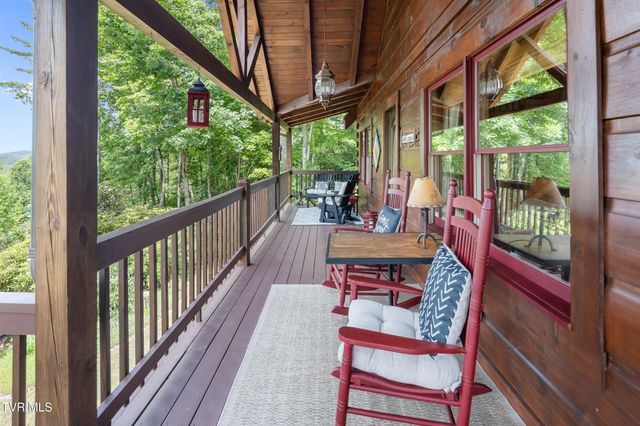 291 Bankers Bend, Mountain City, TN 37683