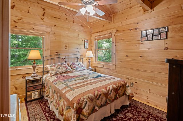 291 Bankers Bend, Mountain City, TN 37683