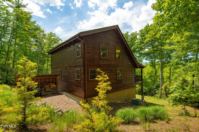 291 Bankers Bend, Mountain City, TN 37683
