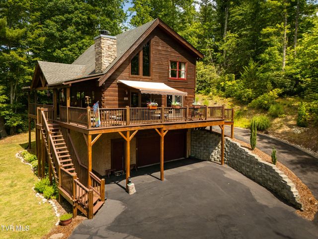 291 Bankers Bend, Mountain City, TN 37683
