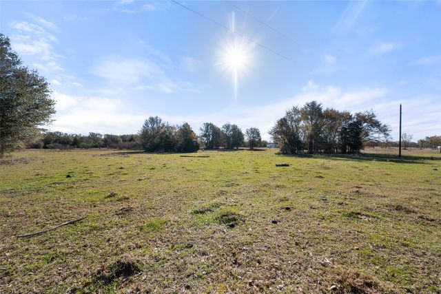 880 County Road 930, Teague, TX 75860