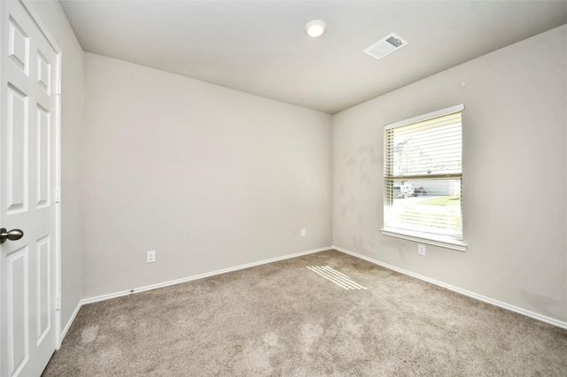 309 Cumberland Forest Drive, Magnolia, TX 77354