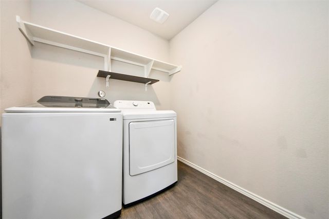 309 Cumberland Forest Drive, Magnolia, TX 77354