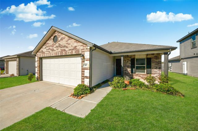 309 Cumberland Forest Drive, Magnolia, TX 77354