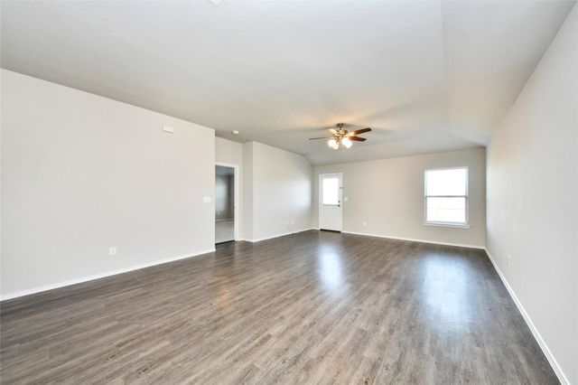 309 Cumberland Forest Drive, Magnolia, TX 77354