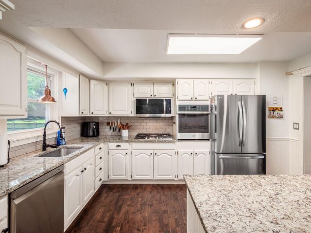 3671 Skyline Drive, Columbus, OH 43235