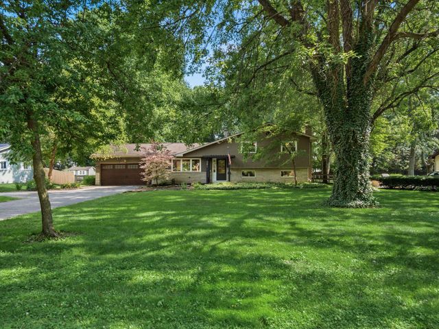3671 Skyline Drive, Columbus, OH 43235