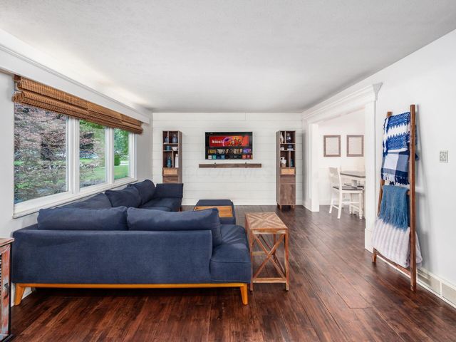 3671 Skyline Drive, Columbus, OH 43235