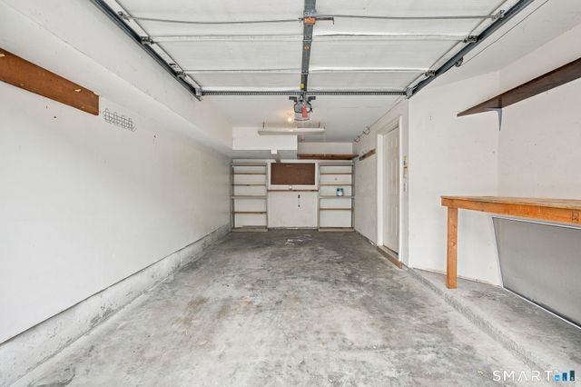 14 South Street 61, Danbury, CT 06810