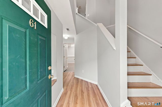 14 South Street 61, Danbury, CT 06810
