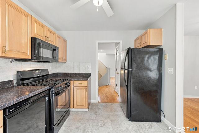 14 South Street 61, Danbury, CT 06810