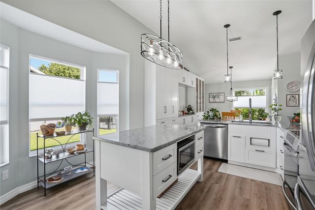 4839 14TH AVENUE E, Bradenton, FL 34208