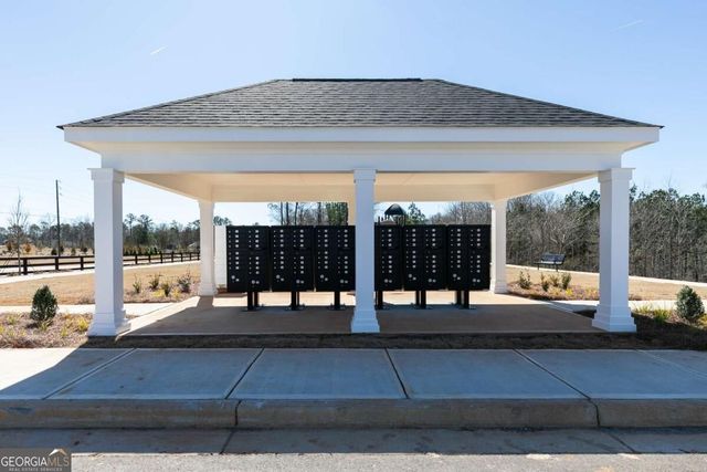 400 Satilla Court, Locust Grove, GA 30248
