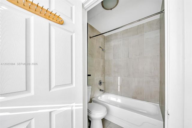 2011 Bay Dr 8, Miami Beach, FL 33141