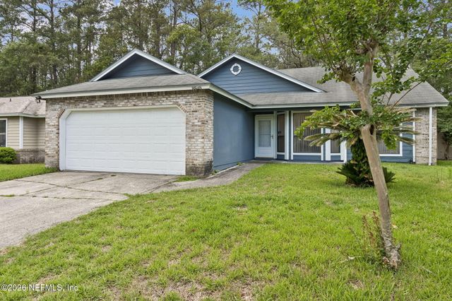 8848 VICTORIA LANDING Drive W, Jacksonville, FL 32208