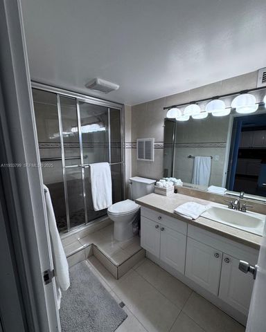 2301 Collins Ave 1025, Miami Beach, FL 33139