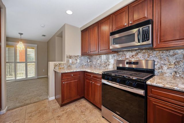 206 Dante Cir, Roseville, CA 95678